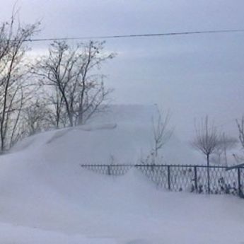 Muke srpskog domaćina: Sneg mu zatrpao podrum, pa ostao bez rakije!