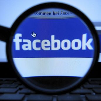 Stvari koje ne biste smeli da radite na Fejsbuku u Emiratima