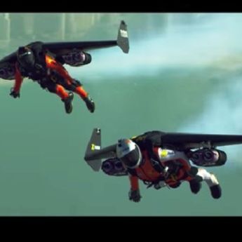 Nebeski spektakl: "Ljudi-ptice" leteli iznad Dubaija! (VIDEO)