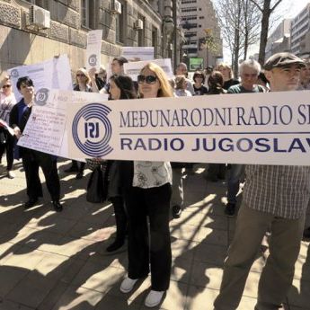 Potpišite peticiju za opstanak Međunarodnog radija Srbija