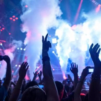 Najveći hitovi devedesetih: Dođite na žurku!