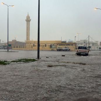 Katar i Saudijska Arabija: Poplave u pustinji (VIDEO)