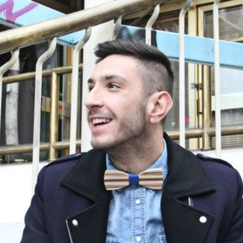 Modni hit: Srpski dizajner pravi leptir-mašne od drveta