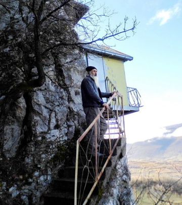 Jedinstvena kućica kod Bele Palanke (FOTO)