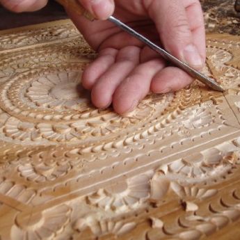 Samouki umetnik iz Nadalja: Rustika u duši lipe (FOTO)