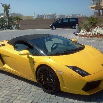 Uskoro u Dubaiju: Nov sistem iznajmljivanja automobila