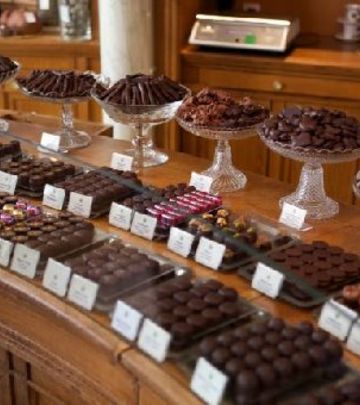 Oglas: Posao u butiku čokolade u Abu Dabiju