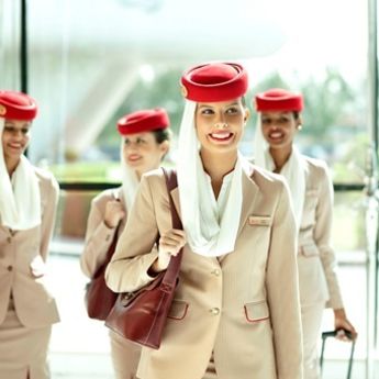 Koliko zarađuju stjuardese u Emiratima?