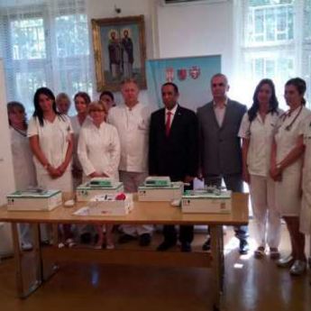 FOTO-PRIČA: Donacija Ambasade Emirata pančevačkoj bolnici