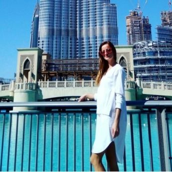 PRIČA NEDELJE: Promocija modela srpske dizajnerke u Dubaiju