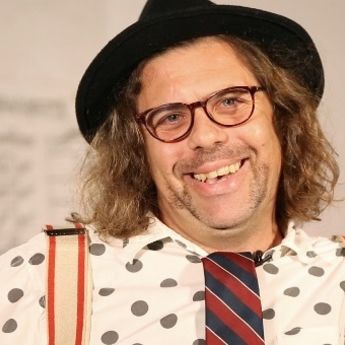 Priča iz Dubaija koja će vas nasmejati do suza! (VIDEO)