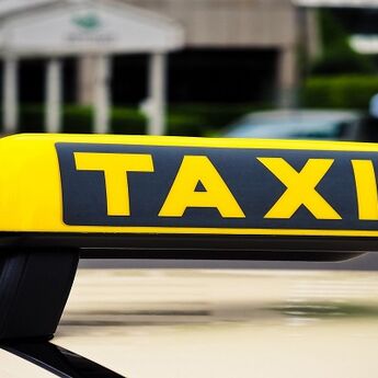 ​UAE: Revidirane cene taksi prevoza u Dubaiju