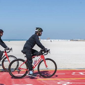 Vladar Dubaija testira novu biciklističku stazu