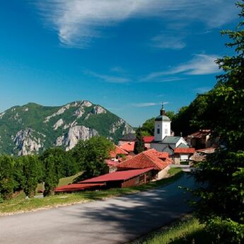 Manastir Sretenje - duhovna riznica Srpske Svete gore (FOTO)