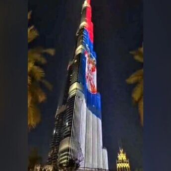 Burdž Kalifa u bojama zastave Srbije