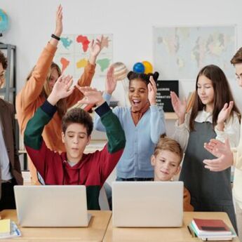 ​KRAJEM MARTA RASPUST ZA ŠKOLARCE: Tri nedelje odmora