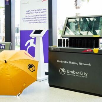 ​AKCIJA RTA DUBAI: Kišobrani za korisnike javnog prevoza