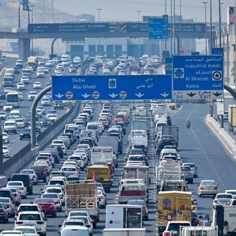 ​Kako stanovnici UAE izbegavaju gužve – pravo iz saobraćaja na trake za trčanje