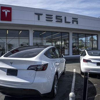 ​Tesla beleži pad godišnje prodaje električnih vozila prvi put u poslednjih 20 godina