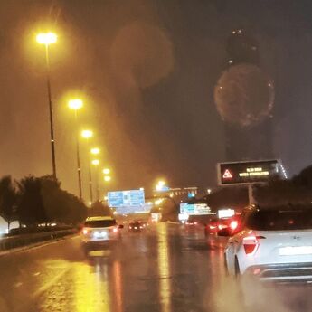 ​UAE vreme sutra: Kiša na pomolu, temperature padaju na 7°C!