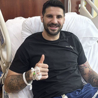 ​Aleksandar Mitrović hospitalizovan u Rijadu, ali poručuje: Sve je pod kontrolom!