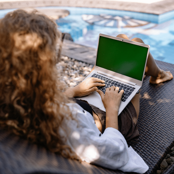 ​UAE podstiče rad na daljinu i fleksibilno radno vreme radi smanjenja saobraćajnih gužvi