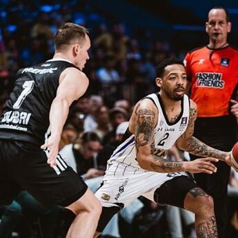 ​Crvena zvezda slavila, Partizan poražen u ABA ligi