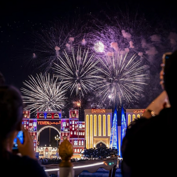 ​Global Village produžava radno vreme za Eid – spektakl vatrometa u Dubaiju!