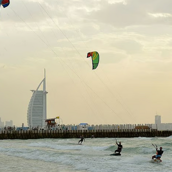 ​UAE se topi: Temperature do 47,8°C, a vlaga samo što ne zapeva