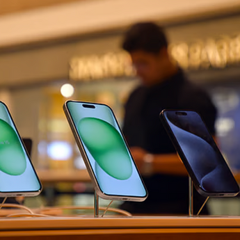 Siri dobija mozak: Apple planira da koristi ChatGPT kao novi pokretač