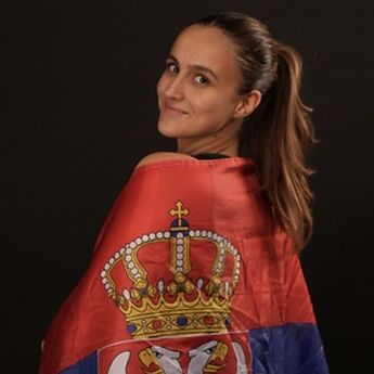 ​Serijal Naši u Dubaiju - Anja Obradović