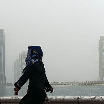 ​UAE pred nestabilnim vremenom: Magla, prašina i povremeni pljuskovi