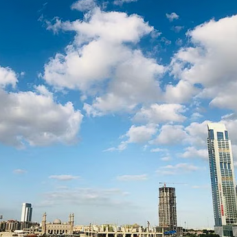 ​Kiša, vetar i pesak: UAE se hladi ispod 40°C