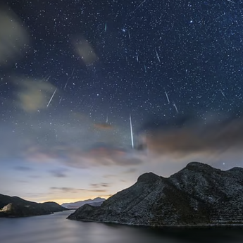 Poslednja meteorska ki&scaron;a u godini obasjava nebo iznad UAE
